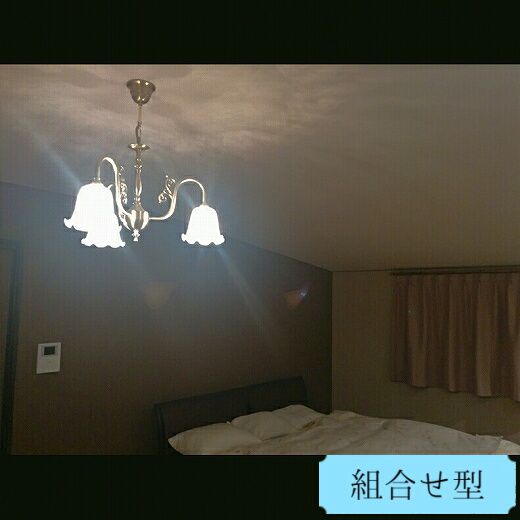 おしゃれな寝室のおすすめ照明―エッチングガラスを用いた優美なシャンデリアPB441/3+352E/SAT