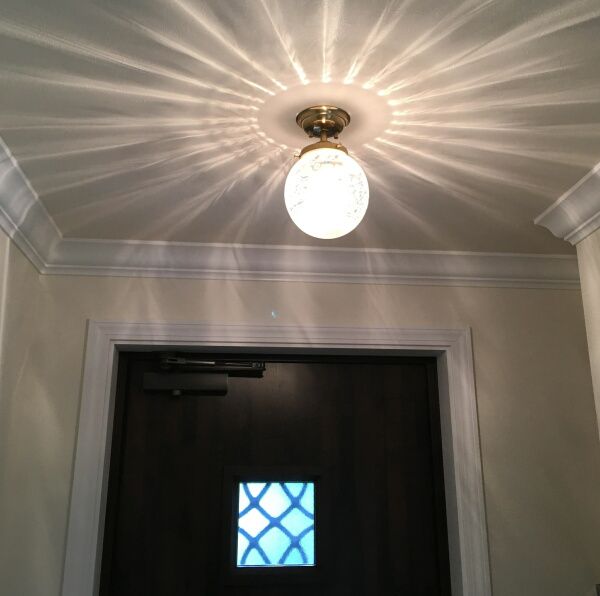 玄関や玄関ホールのおしゃれな照明の選び方 コンコルディア照明