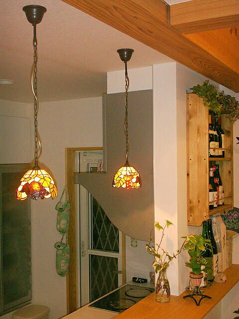 キッチンの照明をおしゃれに選んで設置する方法 コンコルディア照明